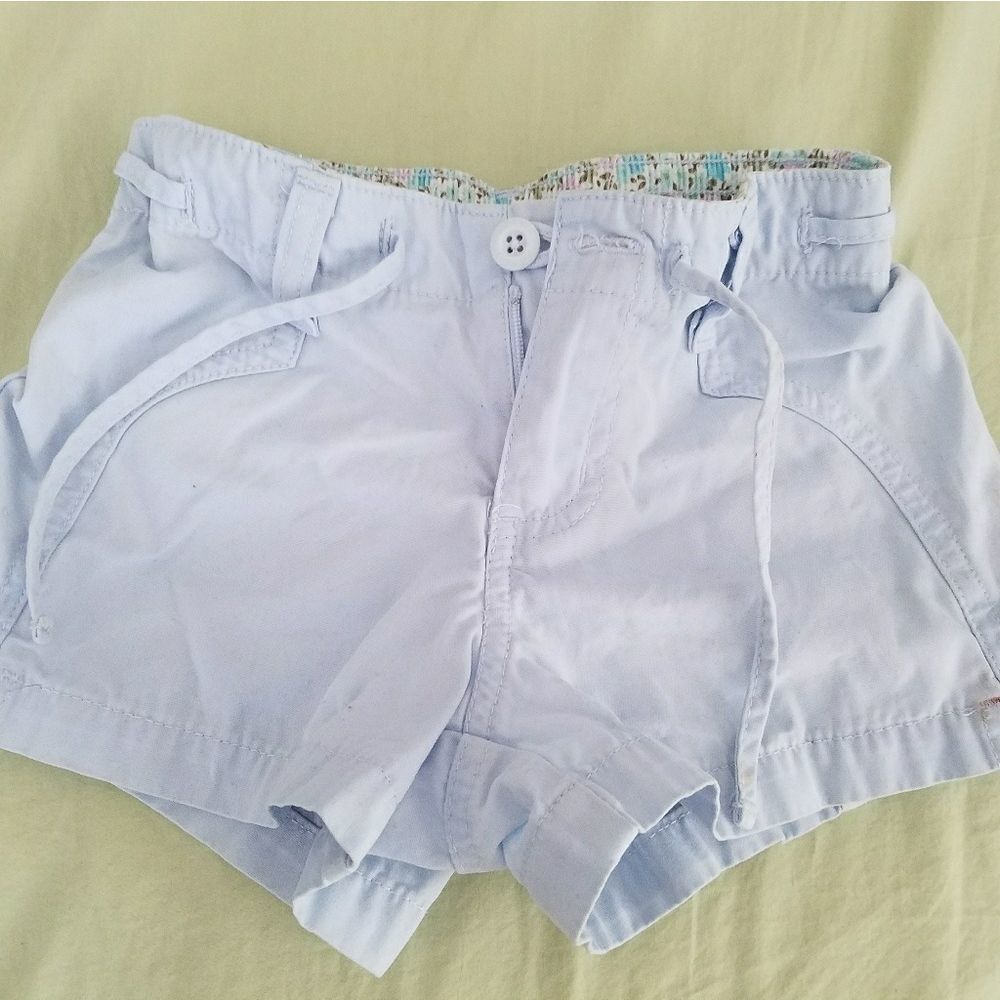 Old Navy Girls Pale Blue Shorts Faux Drawstring Size 5 Casual Summer